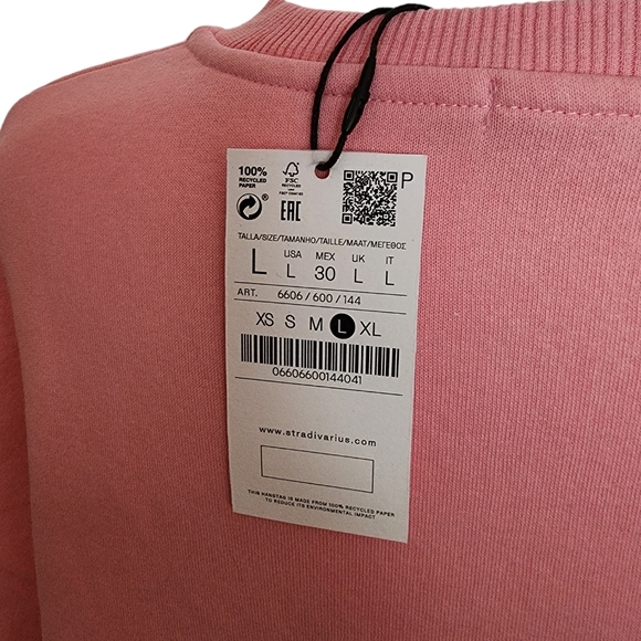 Stradivarius Oversized Soho Sweatshirt - Picture 4 of 6